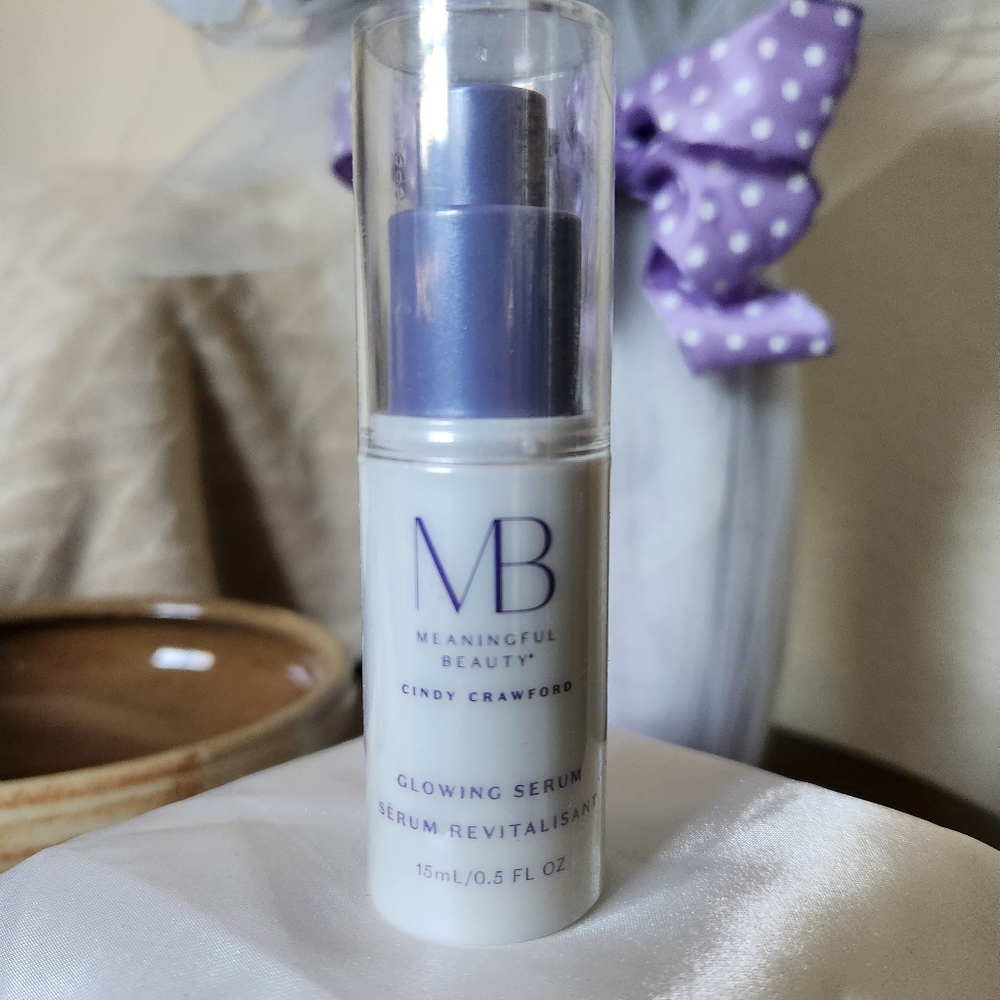 Meaningful Beauty Glowing Serum